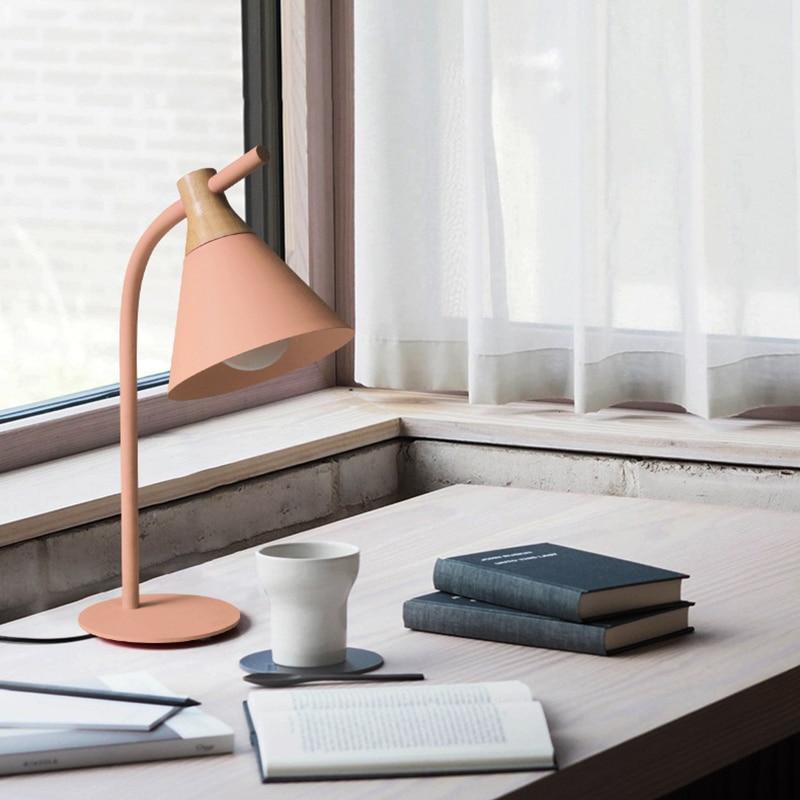 Patriam - Moderne Nordische Schreibtischlampe