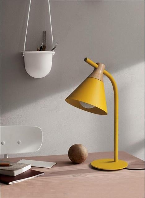 Patriam - Moderne Nordische Schreibtischlampe
