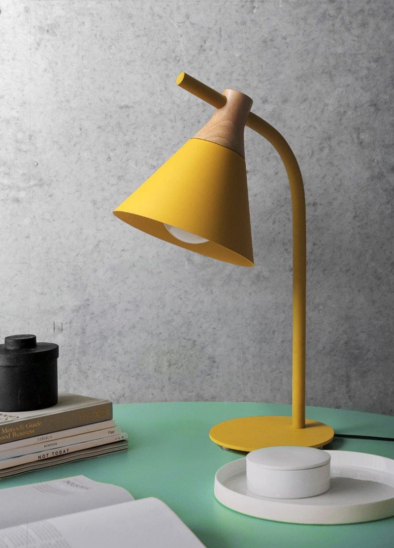 Patriam - Moderne Nordische Schreibtischlampe